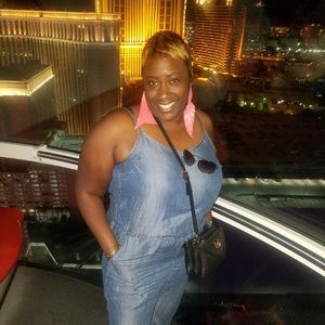 Meet your Posher, Kara